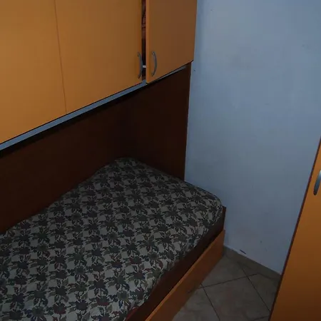 Mare E Monti Apartment Vallebona